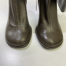 Load image into Gallery viewer, Zara stiletto boots 6