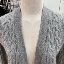 Load image into Gallery viewer, Tahari cashmere sweater XS