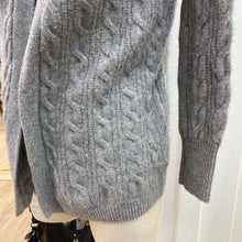 Load image into Gallery viewer, Tahari cashmere sweater XS