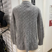 Load image into Gallery viewer, Tahari cashmere sweater XS