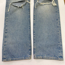 Load image into Gallery viewer, Levis 501 button fly distressed jeans 32