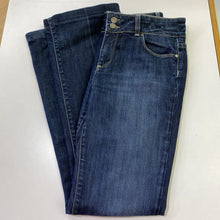 Load image into Gallery viewer, Paige Hidden Hills jeans 29