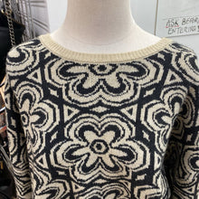 Load image into Gallery viewer, Philosophy sweater NWT 3XL