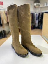 Load image into Gallery viewer, Zara suede pull on lined boots NWT 6.5
