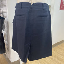 Load image into Gallery viewer, Club Monaco lined wool skirt 12
