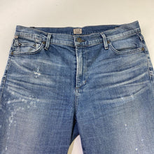 Load image into Gallery viewer, Citizens of Humanity Rocket Crop jeans 31