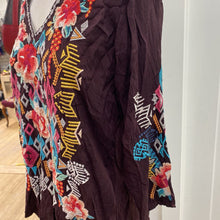 Load image into Gallery viewer, Johnny Was embroidered top M