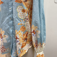 Load image into Gallery viewer, Luxxel top M NWT (matching shorts)