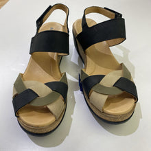 Load image into Gallery viewer, EL Natura Lista leather sandals NWOT 40