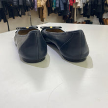 Load image into Gallery viewer, Michael Kors ballerina shoes 9