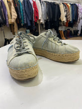 Load image into Gallery viewer, Sam Edelman denim espadrilles 8.5