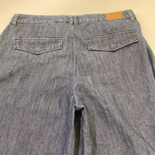 Load image into Gallery viewer, American Eagle Wide leg trouser jeans 8