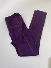 Load image into Gallery viewer, Lululemon leggings 6