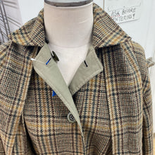 Load image into Gallery viewer, AQUASCUTUM vintage reversible coat (with Matching scarf) L/XL