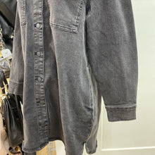 Load image into Gallery viewer, Calvin Klein Jeans denim jacket M NWT