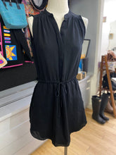 Load image into Gallery viewer, Babaton silk dress M