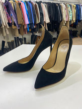 Load image into Gallery viewer, Francesco Russo suede,heels 37