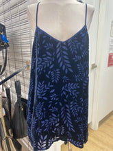 Load image into Gallery viewer, Johnny Was velvet/silk cami XL