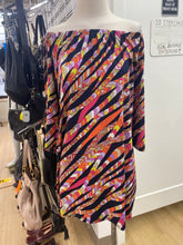 Load image into Gallery viewer, Trina Turk flowy dress L