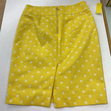 Load image into Gallery viewer, Ann Taylor polka dot skirt 6
