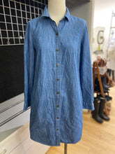 Load image into Gallery viewer, Tommy Hilfiger denim dress M