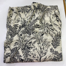 Load image into Gallery viewer, Tahari linen colettes XL