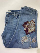 Load image into Gallery viewer, Pilcro Jeans 16