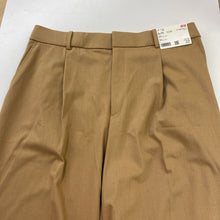Load image into Gallery viewer, Uniqlo trousers XL NWT