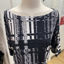 Load image into Gallery viewer, Trina Turk belted dress NWT 8