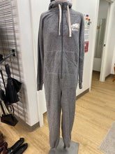 Load image into Gallery viewer, Roots onesie M