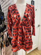 Load image into Gallery viewer, Max Mara silk top 12