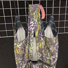Load image into Gallery viewer, Lululemon dress 10