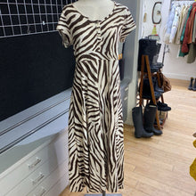 Load image into Gallery viewer, Chaps Ralph Lauren zebra print dress Lp