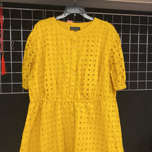 Load image into Gallery viewer, Eloquii eyelet dress 18