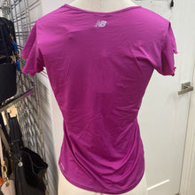 Load image into Gallery viewer, New Balance Lightning Dry top NWT M