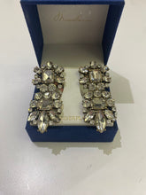 Load image into Gallery viewer, Mia Silver pleated rhinetsone earrings