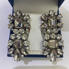 Load image into Gallery viewer, Mia Silver pleated rhinetsone earrings