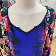 Load image into Gallery viewer, Nanette Lepore silk top M
