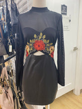 Load image into Gallery viewer, Privy mesh/embroidered/dress L