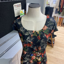 Load image into Gallery viewer, Rinascimento floral dress L