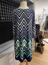 Load image into Gallery viewer, Halston Heritage dress 12