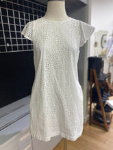 Load image into Gallery viewer, Banana Republic eyelet dress 8