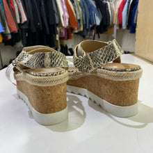 Load image into Gallery viewer, Marc Fisher cork platform sandals 7.5