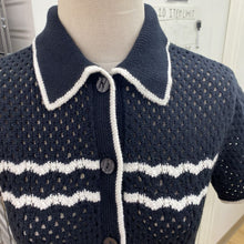 Load image into Gallery viewer, Abercrombie knit top XS