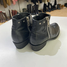 Load image into Gallery viewer, Old Gringo Star studded boots 8.5