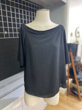 Load image into Gallery viewer, Babaton top M