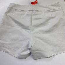 Load image into Gallery viewer, Saks fifth Ave seam detail shorts 14