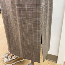Load image into Gallery viewer, Banana Republic plaid skirt 10 Tall
