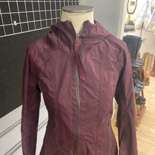 Load image into Gallery viewer, Lululemon light coat 2