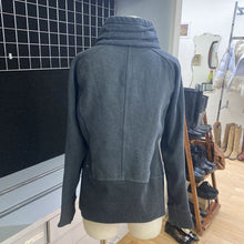 Load image into Gallery viewer, Lululemon sweater 8